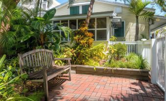 Ella's Cottages - Key West Historic Inns Collection