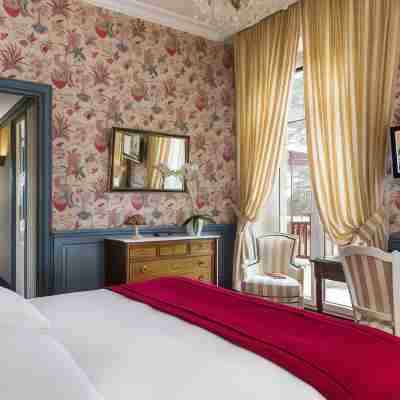 Le Castel Marie Louise Rooms