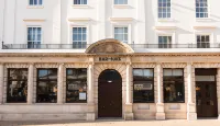 Premier Inn Leamington Spa Town Centre Hotel dekat Whitnash Methodist Church