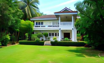 Baan Khun Nang Colonial Residence
