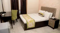 New Blue Diamond Hotel (Rosebud)