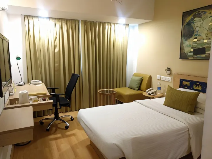 古爾岡烏德約格維哈爾檸檬樹酒店