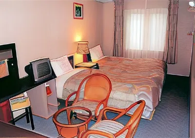 Putit Hotel Time Hotels in 