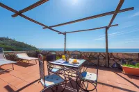 Marina del Cantone Chalet Hotel di Nerano