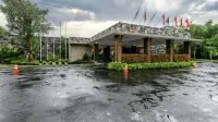 The Westlake Resort Jogja Hotel dekat Kali Boyong Camp Outbound