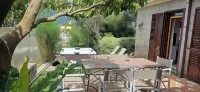 Hotel Cristina Hotel dekat Chiesa di San Prisco e Agnello