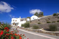 Shades of White Villas Hotels in Pyrgos