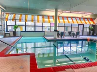 Clayton Plaza Hotel & Extended Stay - Pools