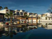 Andronis Minois Hotel dekat Entropy Bar