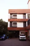 Aura Residency Hotels near Rajahamsam Holidays House Boat