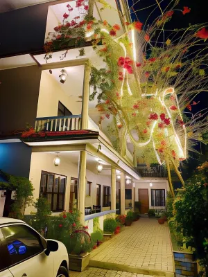 Peacock - a Family-Run Hotel Hotels in 