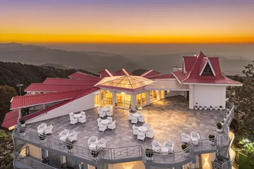 Snow Valley Heights Hotels in Shimla