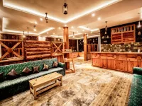 La Riqueza Kanatal - Top Selling - Award Winning Hotel - Mountain View Rooms - Centrally Located Hotels in Tehri Range