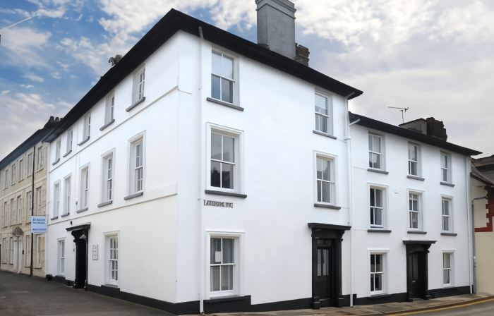 Ty Helyg Guest House