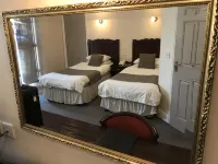 The White Horse Hotels near Woolpit Wood
