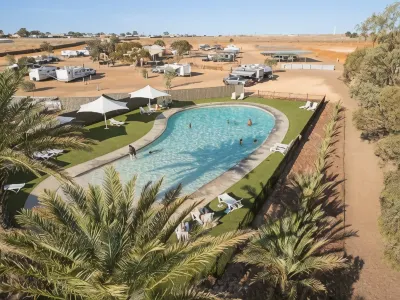 BIG4 Stuart Range Outback Resort Hotel in zona Spaceship from Pitch Black