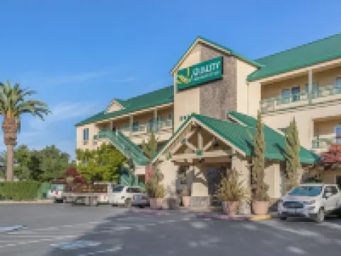 Quality Inn & Suites Livermore Wine Country Hotels in Livermore