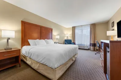 Comfort Inn & Suites Black River Falls I-94