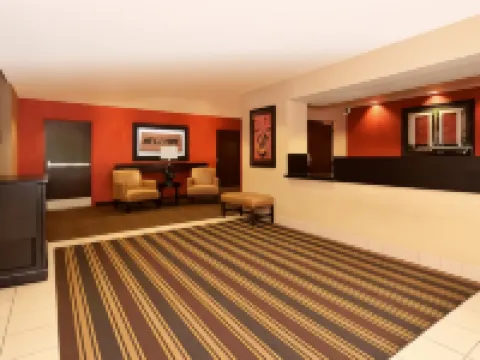 Extended Stay America Select Suites - Detroit - Novi - Haggerty Road Hotels in Novi