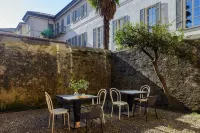 Rafael - by MyHomeInComo Hotel di Province of Como