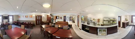 Holiday Inn Express Glenrothes