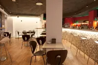 潘普洛納城市 Spa 飯店 - 酒吧
