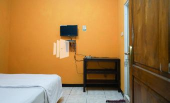 Villa Handayani Songgoriti RedPartner