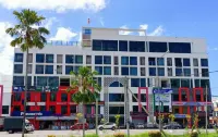 Hotel Mutiara Hotels in Galas