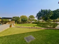 Maun Executive Inn Отели в г. 