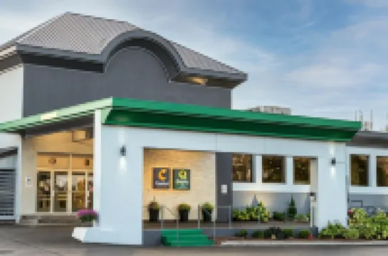 Quality Inn & Conference Centre Kingston Central