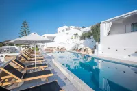Paros Palace - Pools