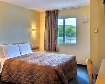 Econo Lodge 미드빌 호텔