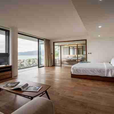 Anh Nguyen Oceanfront Villas Nha Trang Rooms