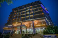 Lace Boutique Hotel Hotel a Stulang Baru