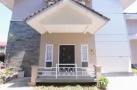 貝寧別墅 Parongpong住宿飯店