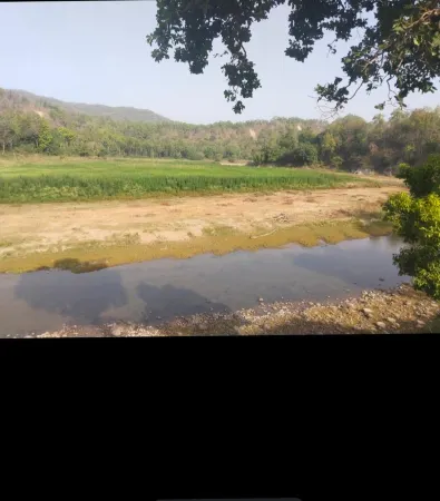 Corbet Hill Center River Home Stay