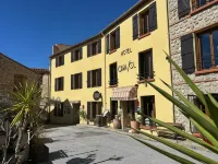 Logis Hotel Cara Sol Hotels in Elne