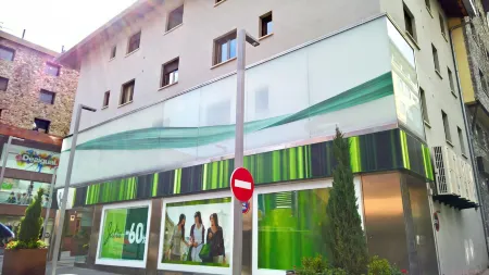 Apartamentos Pantebre 3000