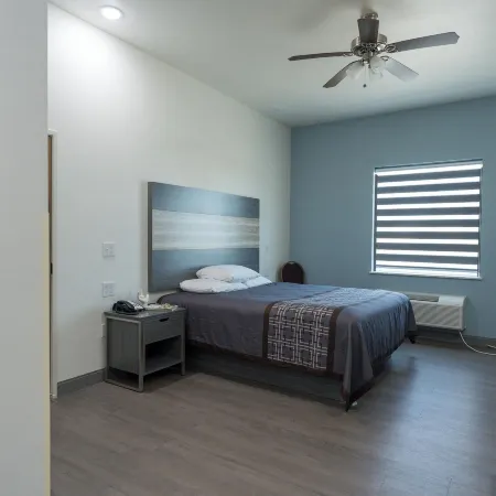 Texas Bungalows Hotel and Hotel Que at I35 Austin Pflugerville