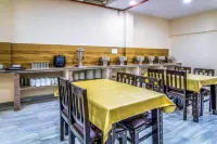 Hotel Golden Ram Vilas