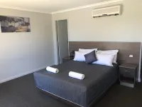 Coro Club Motel