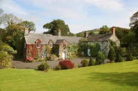 Collaven Manor - Pet friendly