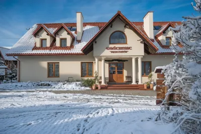 Gościniec Pięciu Stawów Hotel di Gmina Ustrzyki Dolne