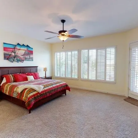 Entire home in Goodyear, Arizona8 guests4 bedrooms2.5 baths, Mega Pool/Spa/View