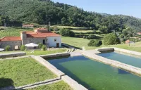 Casa da Portela de Sampriz Hotels in Vila Nova de Muía