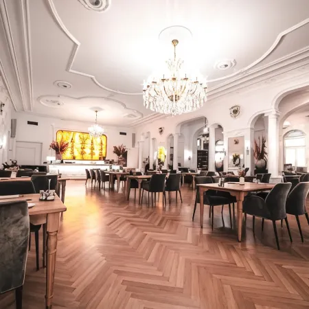 Strandhotel Kurhaus Juist Отели в г. Юист