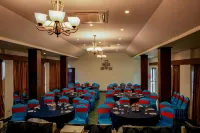 Himalayan Front Hotel by KGH Group - Breakfast