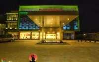 Puri Indah Hotel Hoteles en Cilinaya