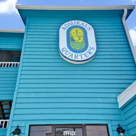 Admiral's Quarter