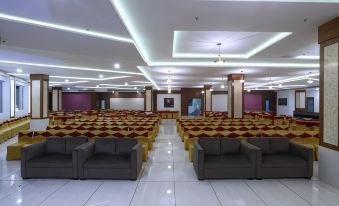 Grand Hotel Nawanshahr